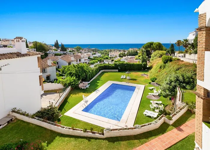 Sea View Apartment In Benalmadena La Capellania